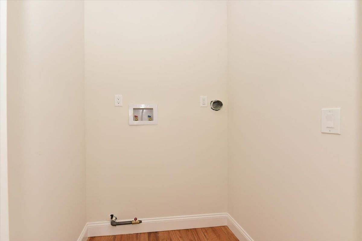 53 Hewlett Street, Hempstead, New York image 22