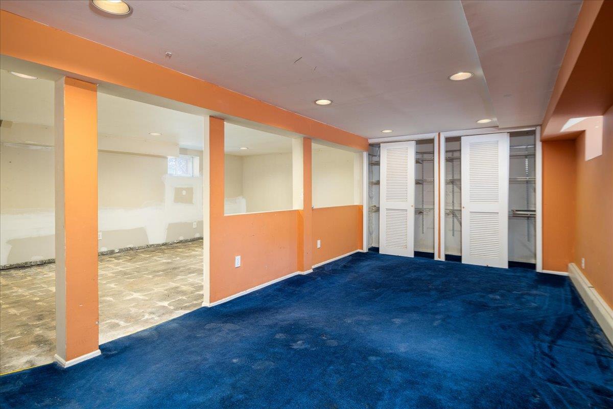 8 Garden Drive, Lynbrook, New York image 16