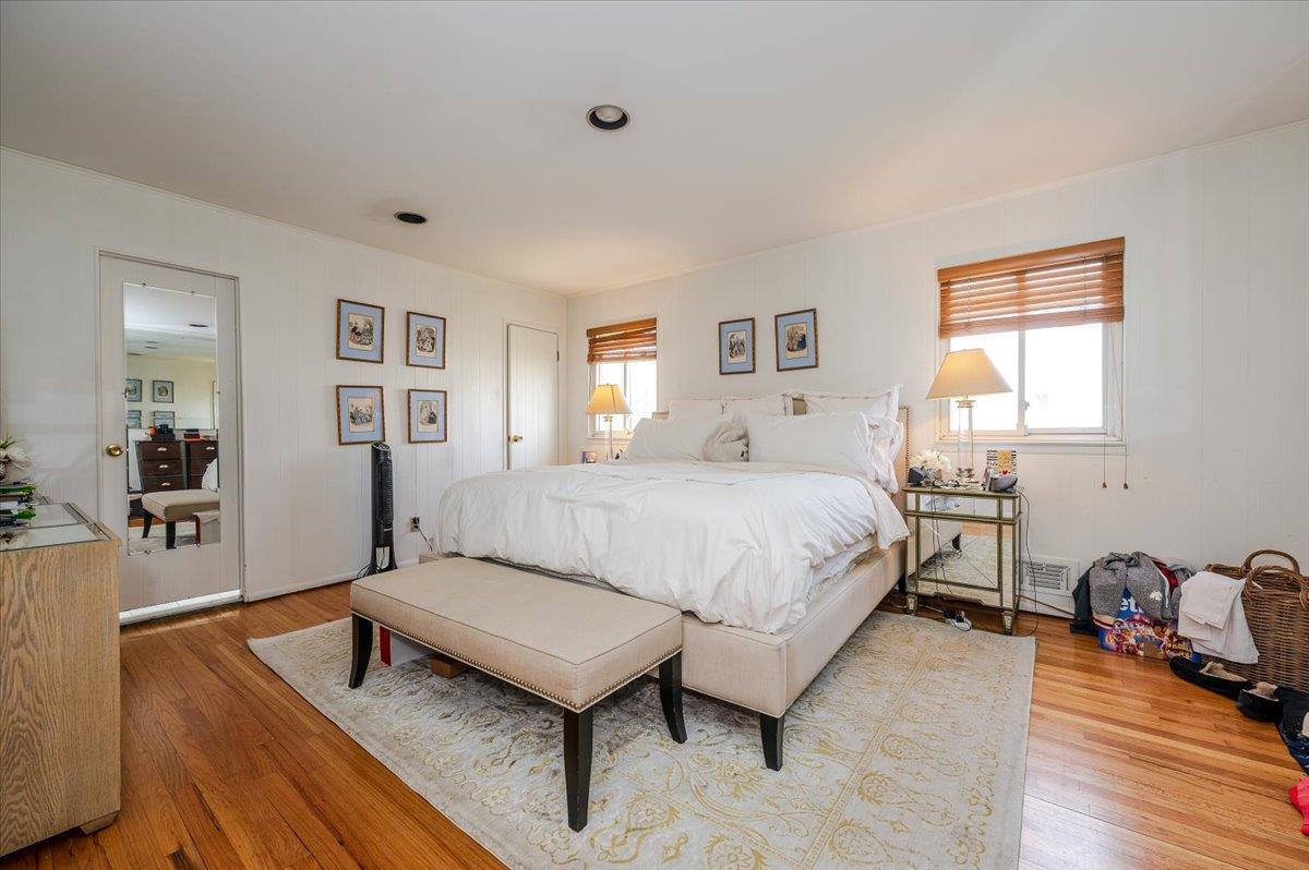 Atlantic Beach, New York 11509, United States, 4 Bedrooms Bedrooms, ,3 BathroomsBathrooms,Residential,Active,154087