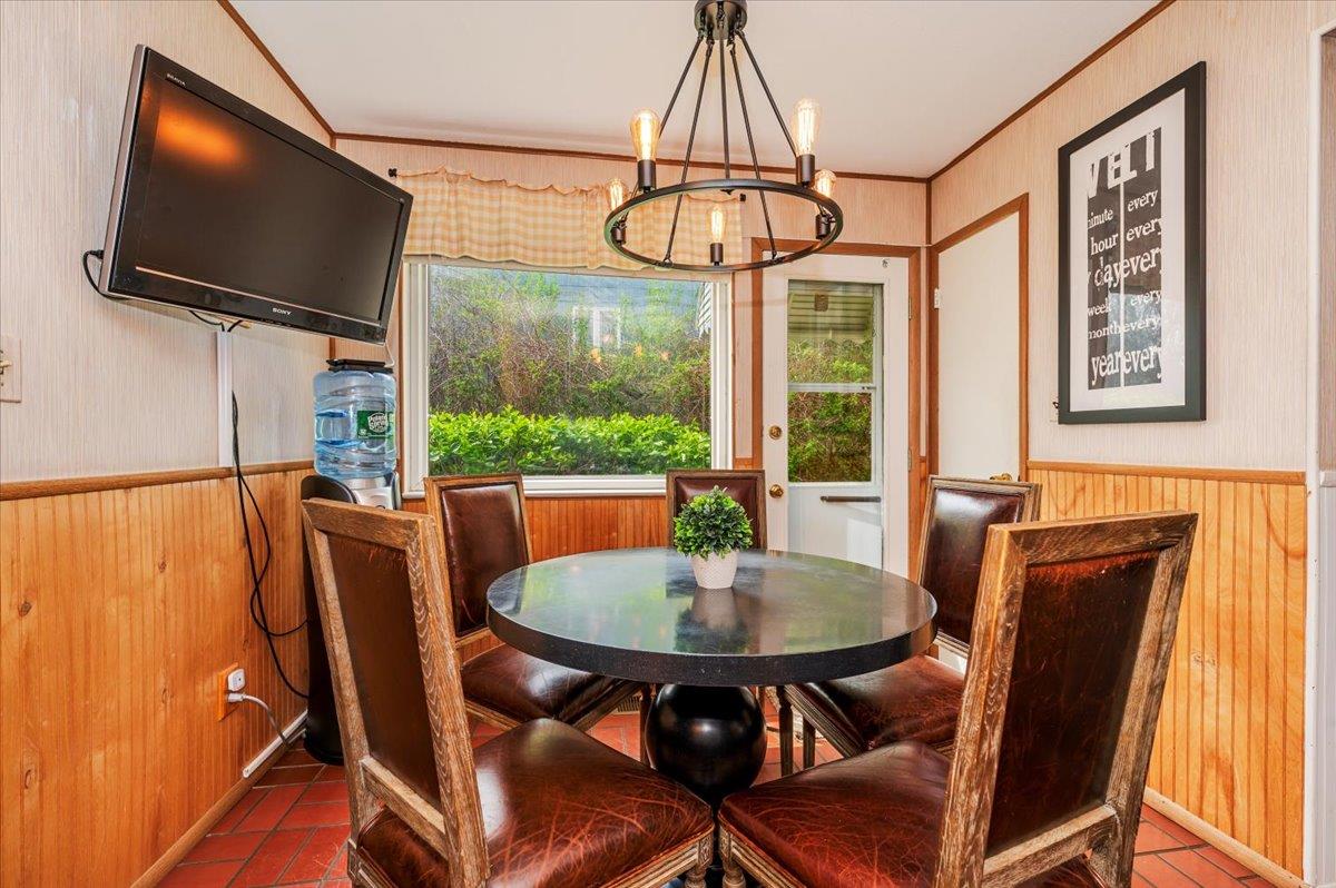 Atlantic Beach, New York 11509, United States, 4 Bedrooms Bedrooms, ,3 BathroomsBathrooms,Residential,Active,154087