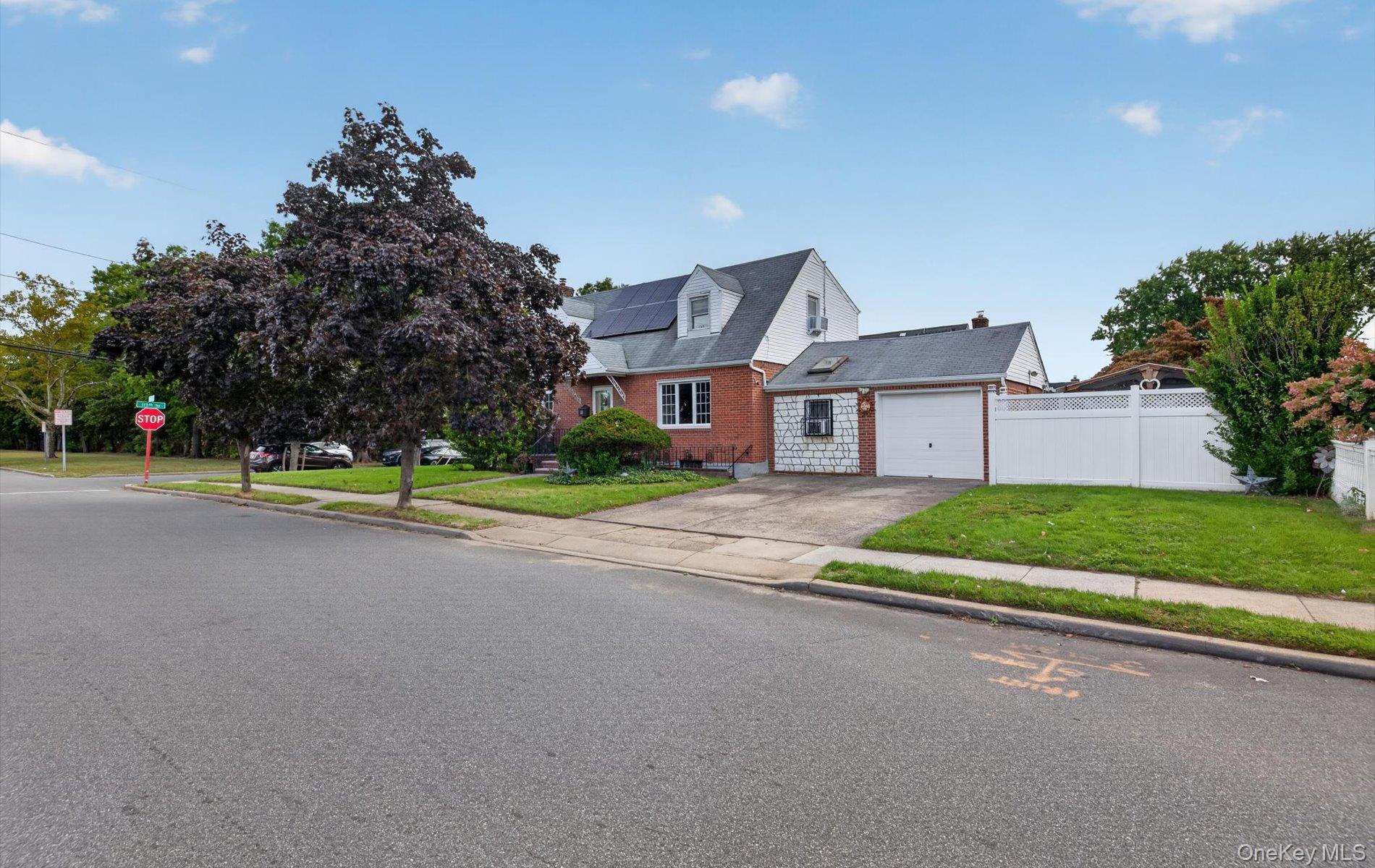 115-57 238th Street - Photo 3