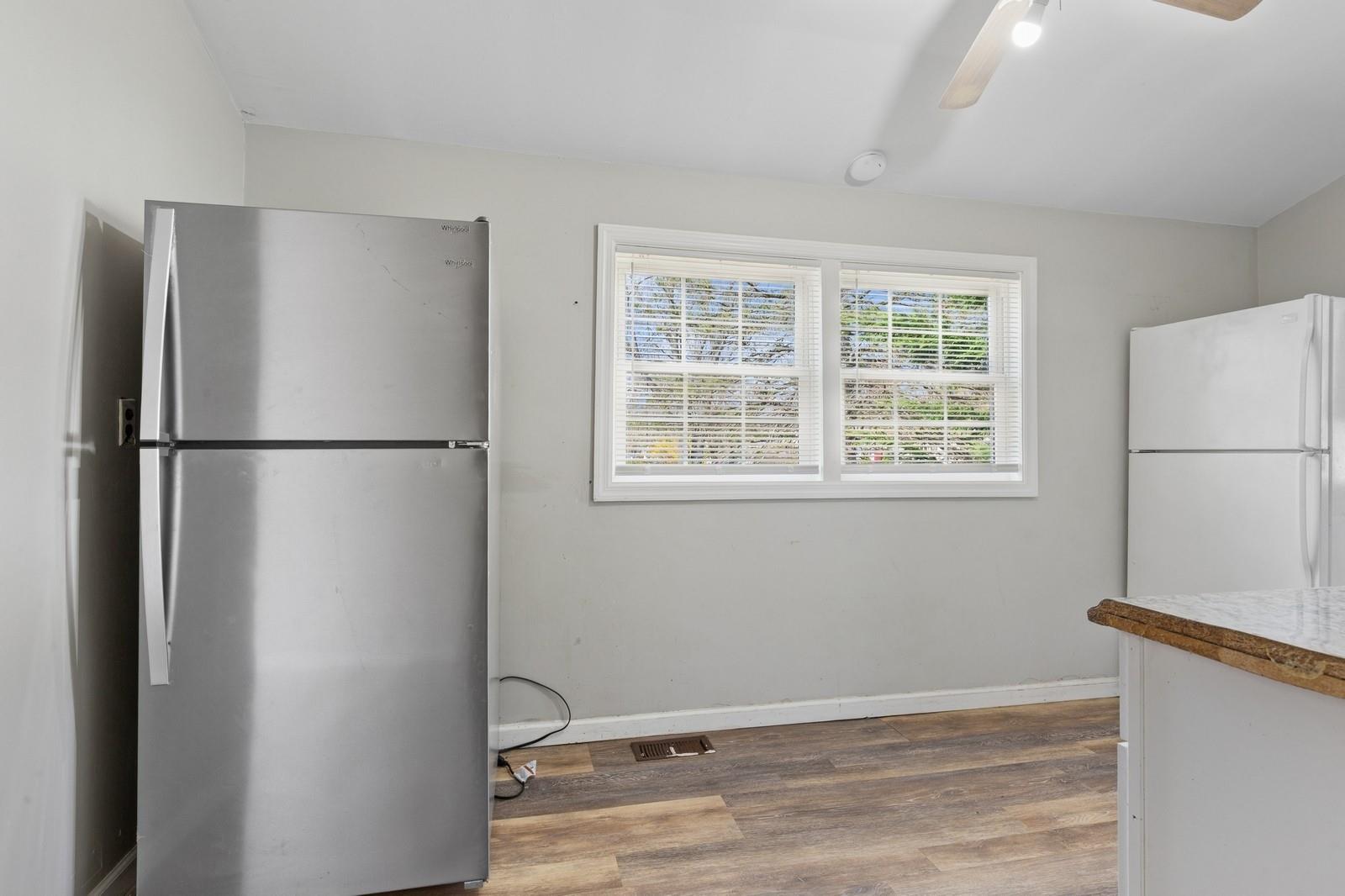 270 Louise Avenue, East Patchogue, New York image 29