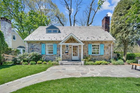 53 Sheldrake Avenue Larchmont NY 10538