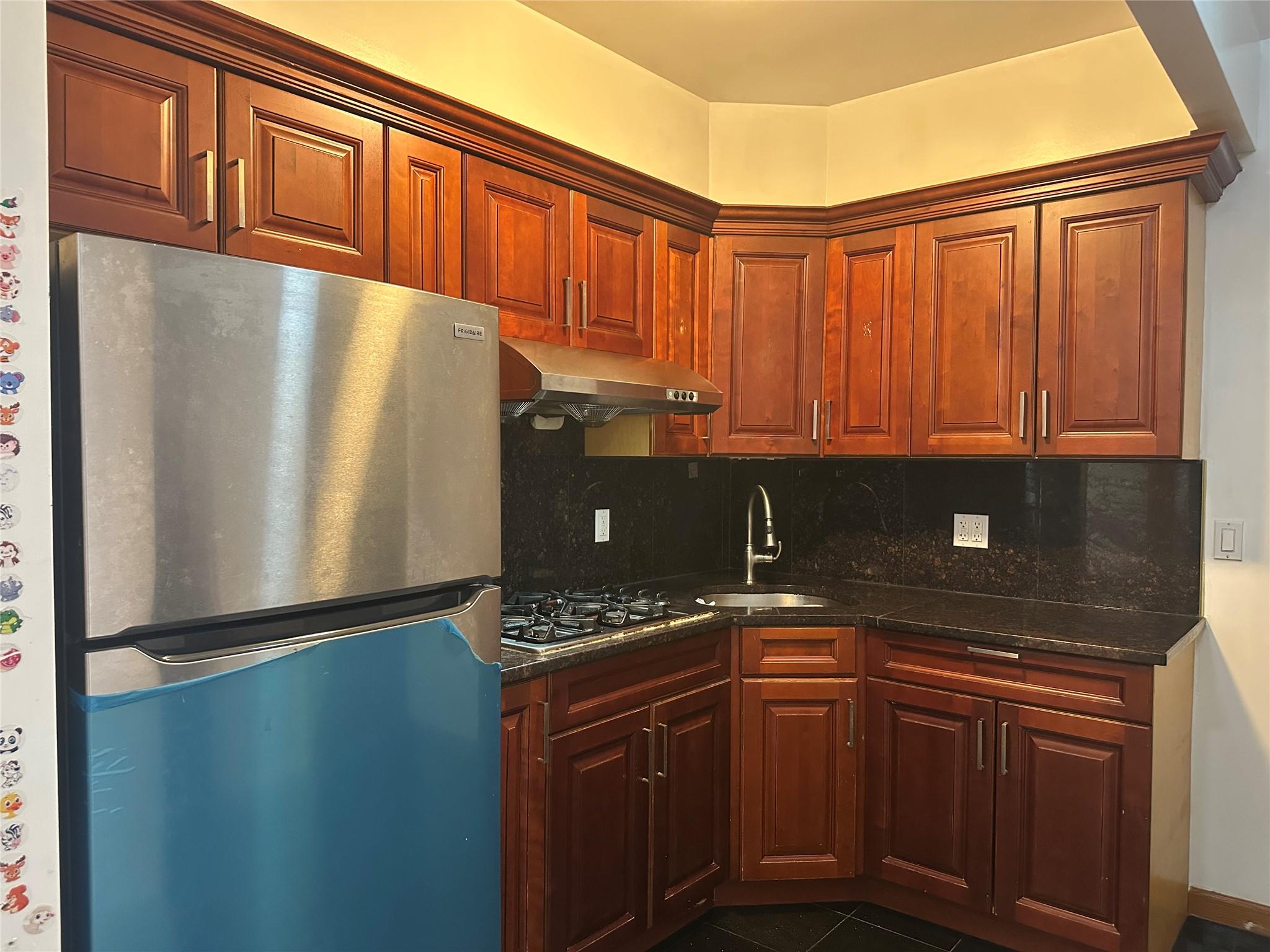 7177 159 Street #205, Flushing, New York image 6