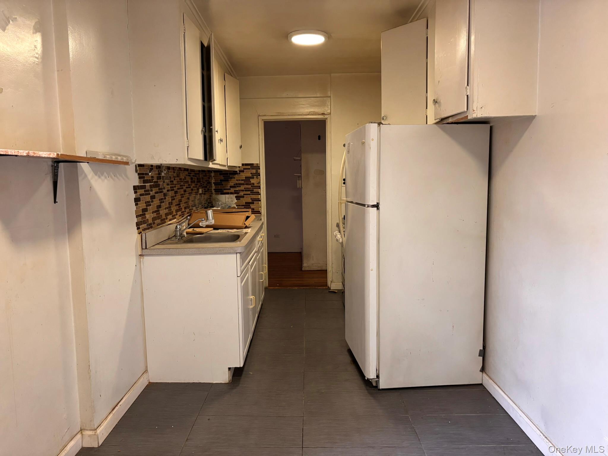 730 E 232nd Street 3G