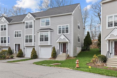 Homes For Sale - 10 Guilford Circle<br/> Goldens Bridge, NY 10526