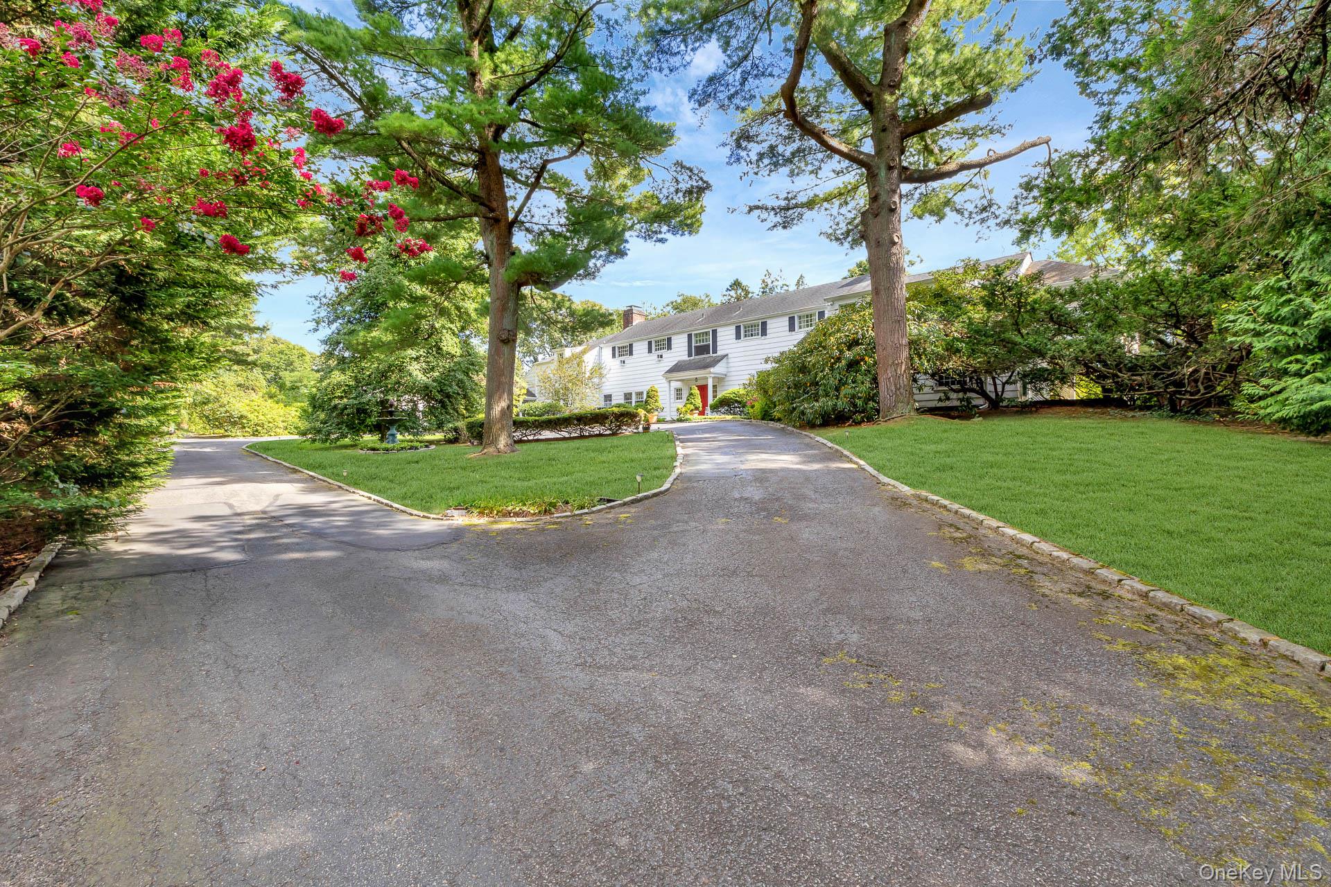 12 W Mall Drive