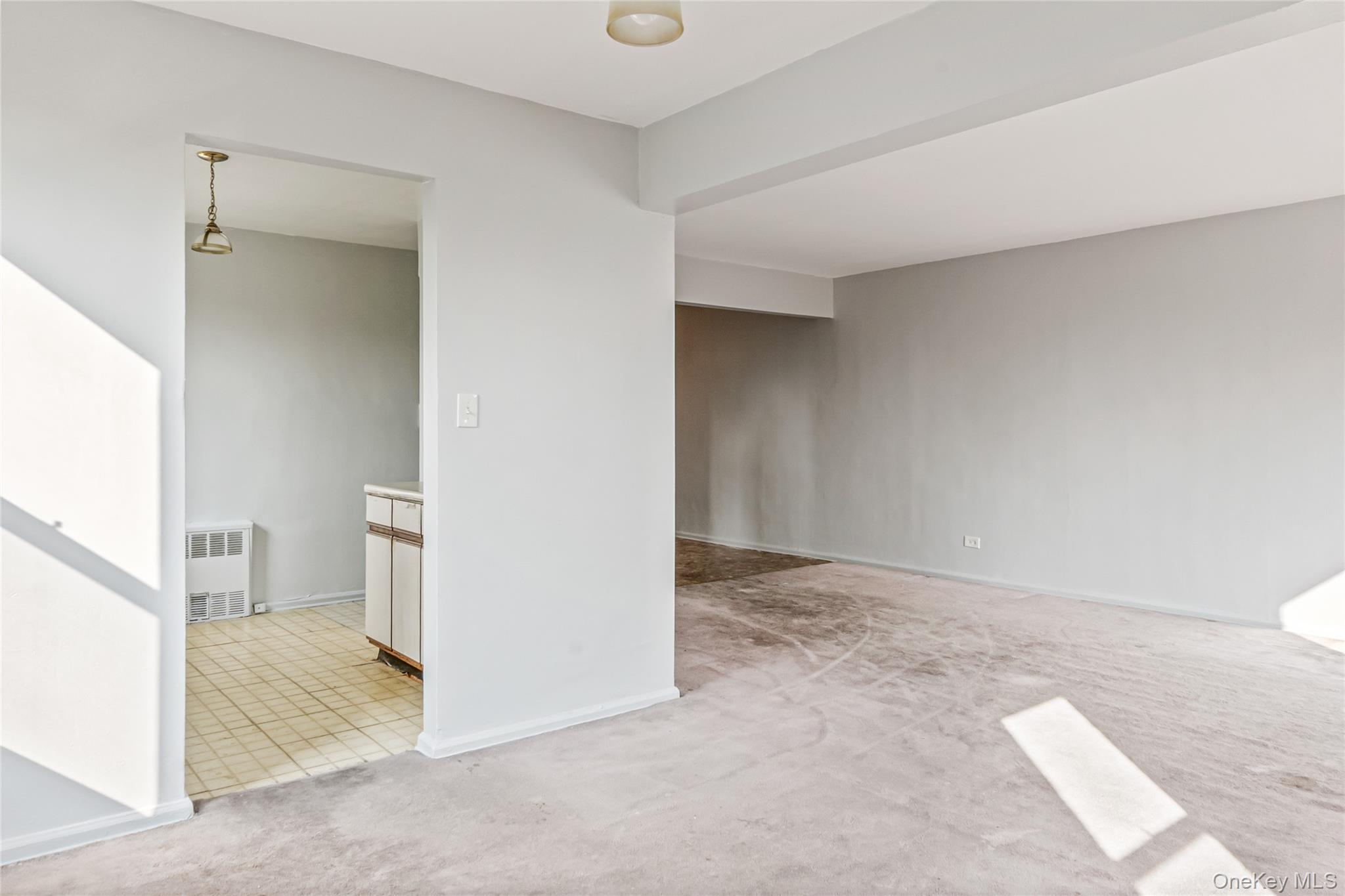 140-15 Holly Avenue 4E