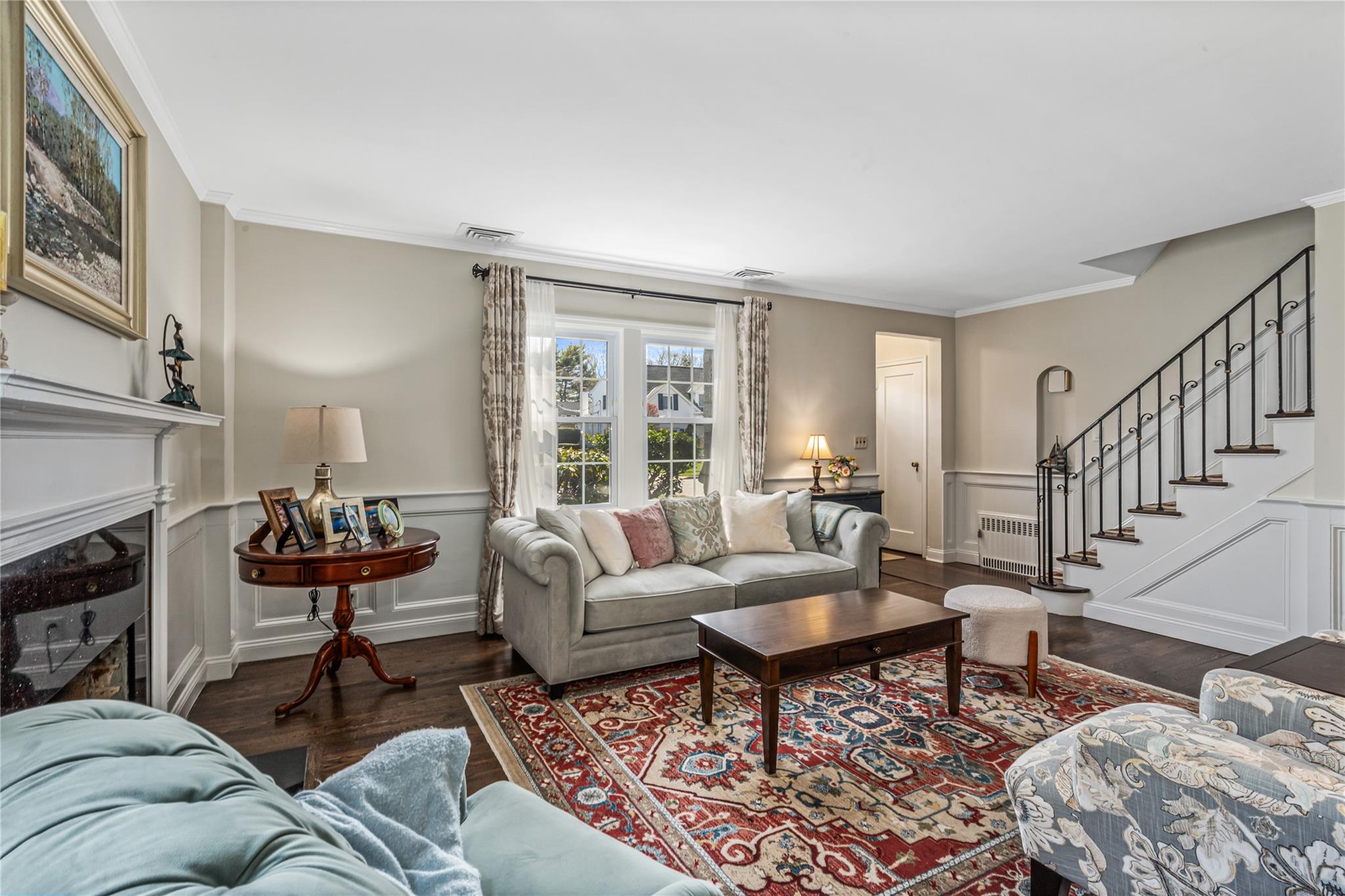 9 Mulberry Avenue, Garden City, New York image 5