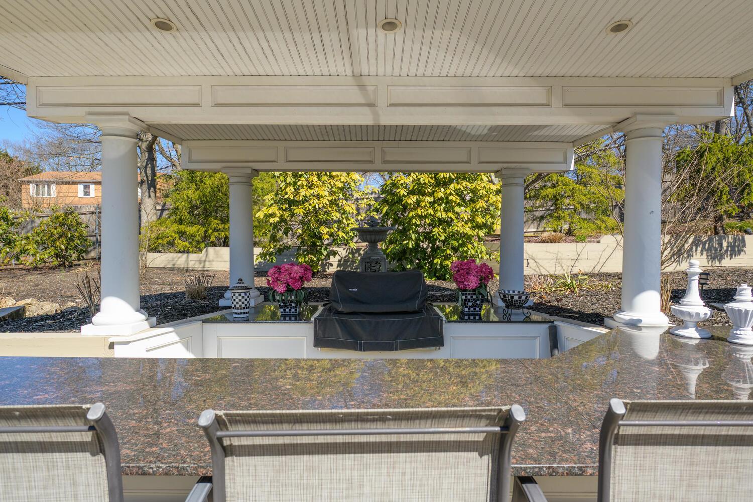 50 Townline Court, Hauppauge, New York image 21