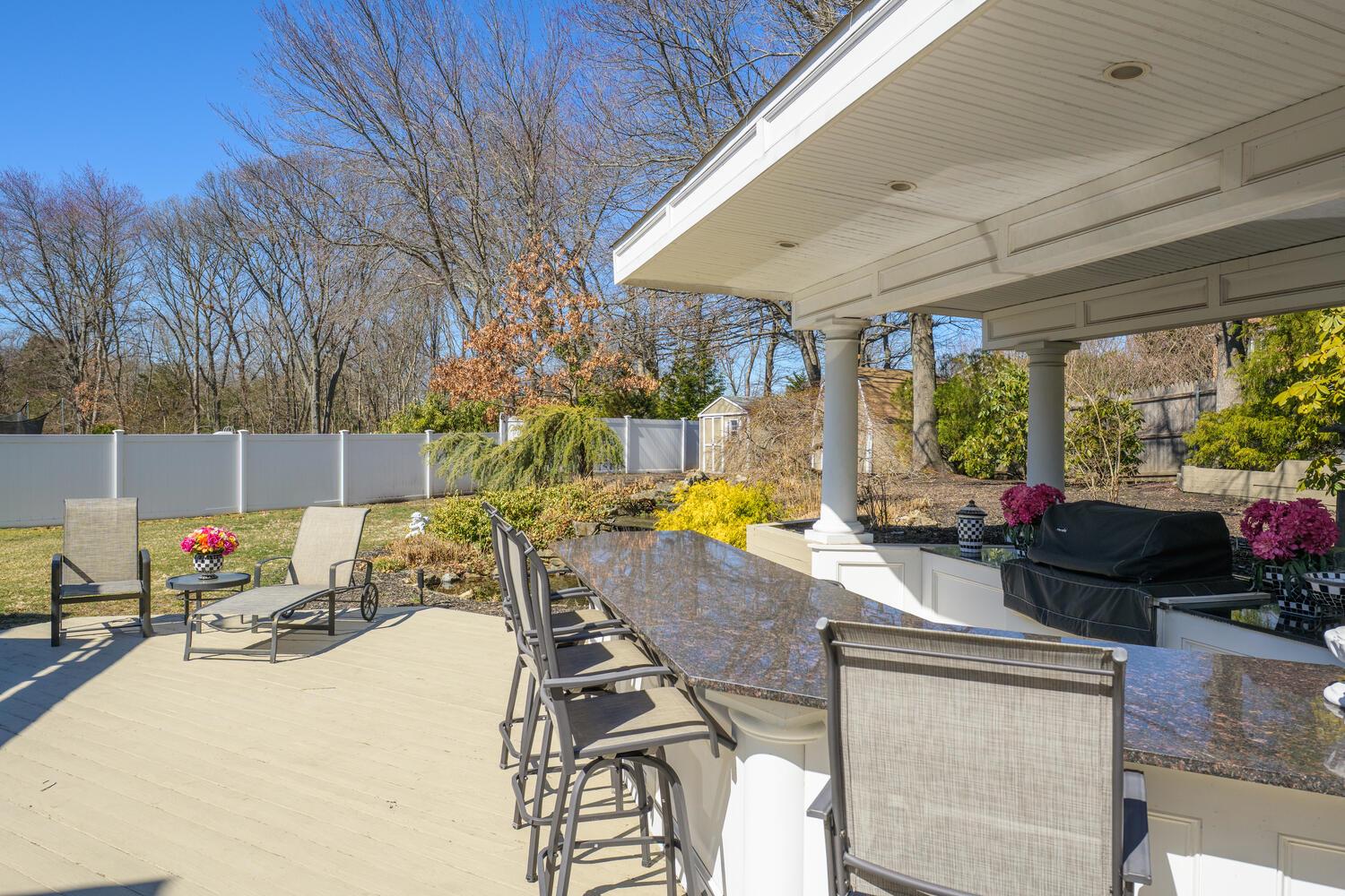 50 Townline Court, Hauppauge, New York image 28