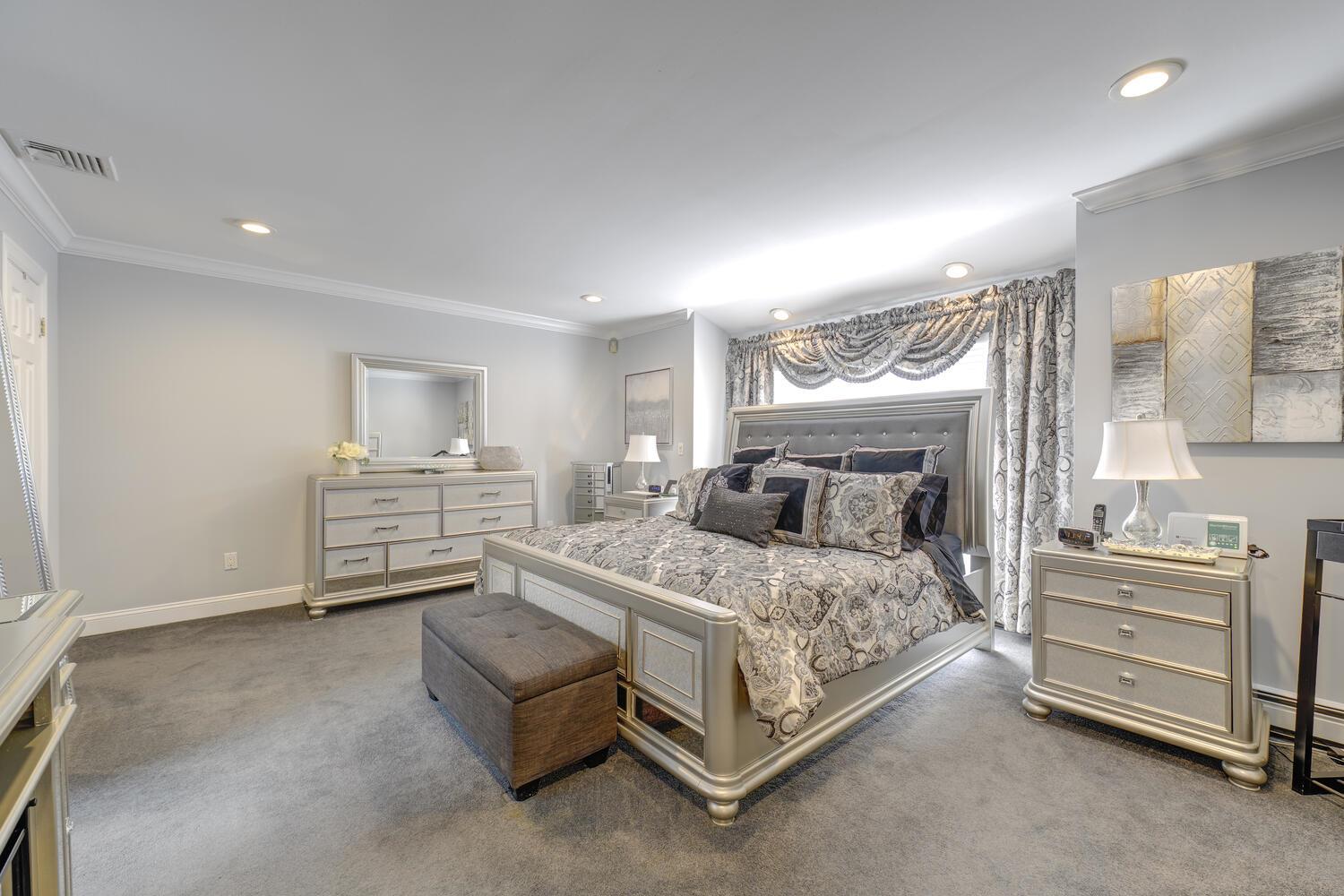 50 Townline Court, Hauppauge, New York image 23