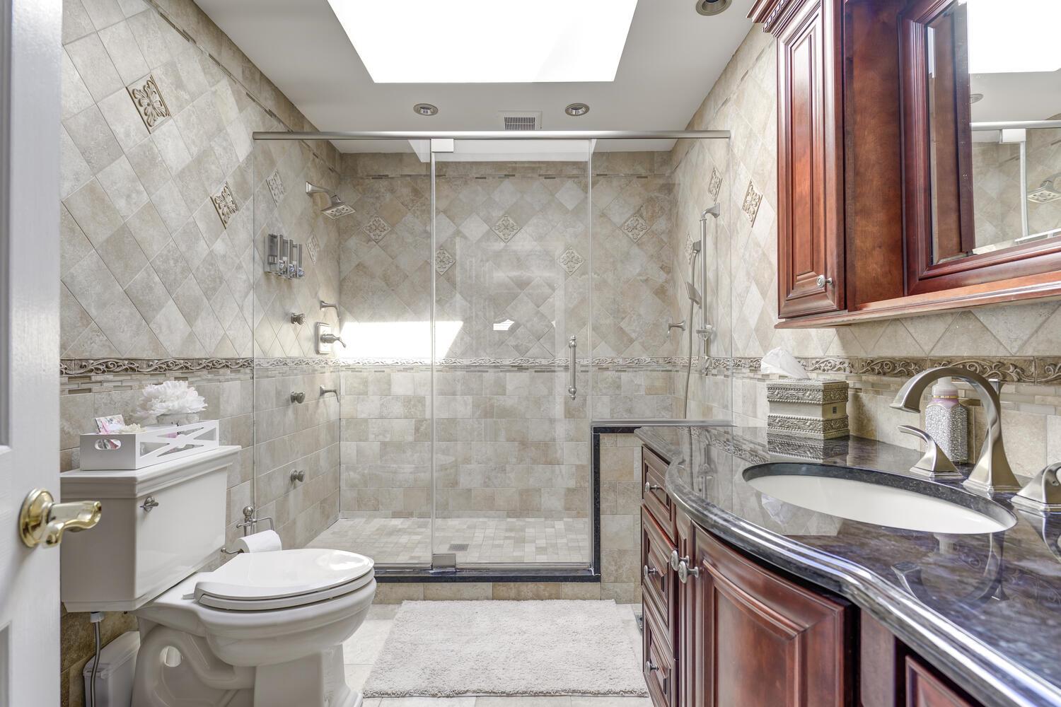 50 Townline Court, Hauppauge, New York image 22