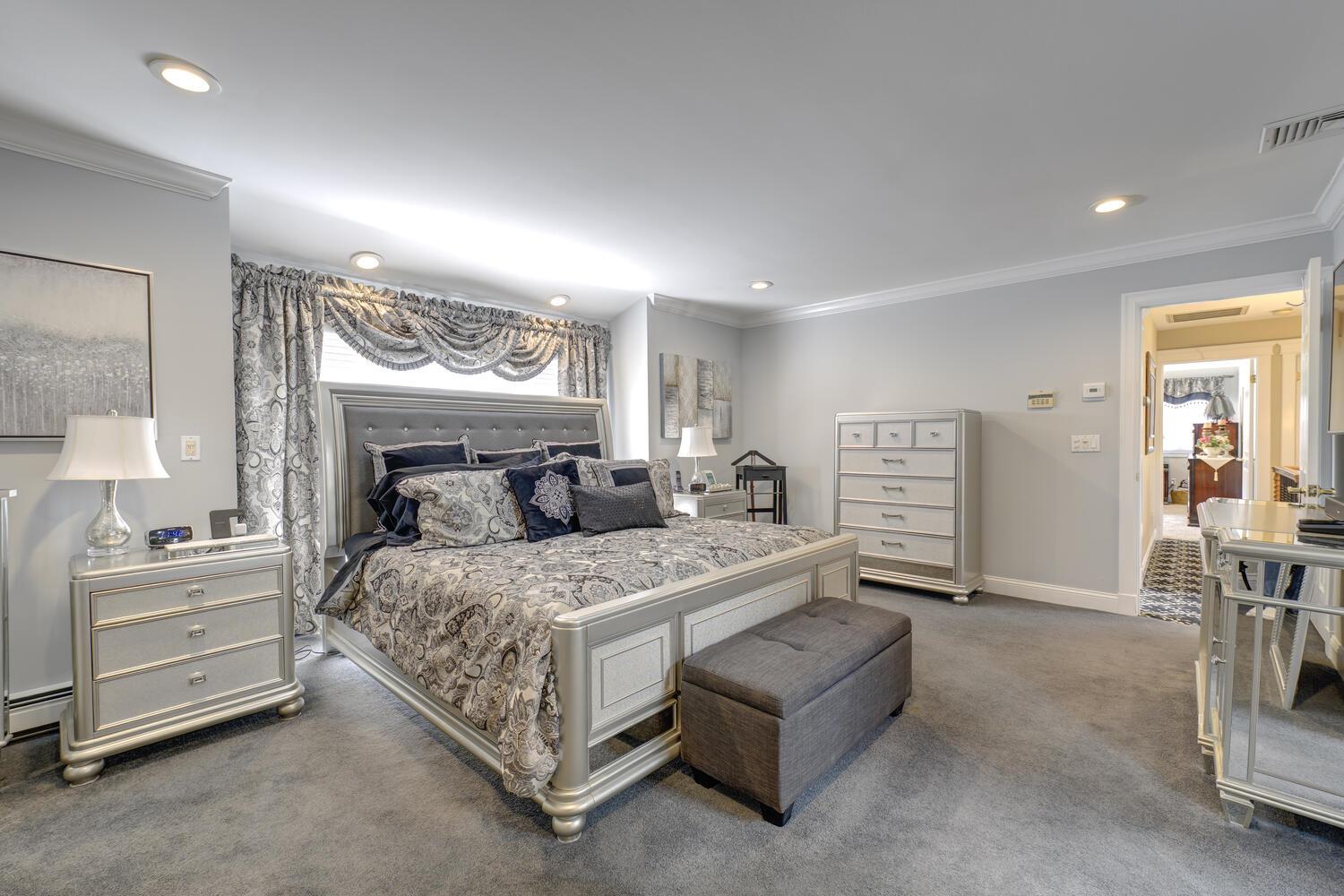 50 Townline Court, Hauppauge, New York image 24
