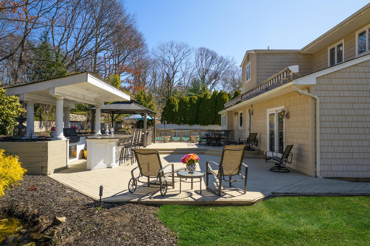 50 Townline Court, Hauppauge, New York image 16