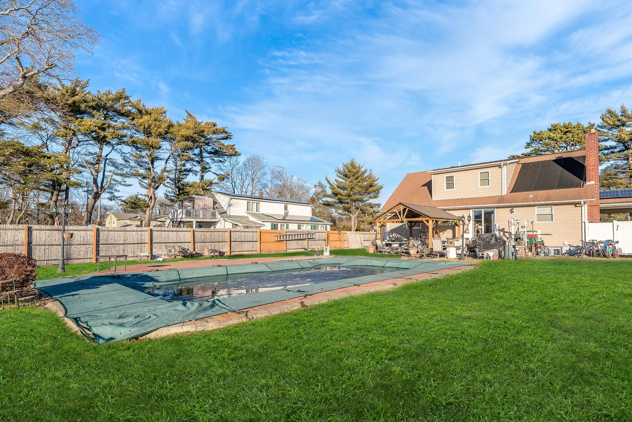 84 N 1st Street, Brentwood, New York image 3