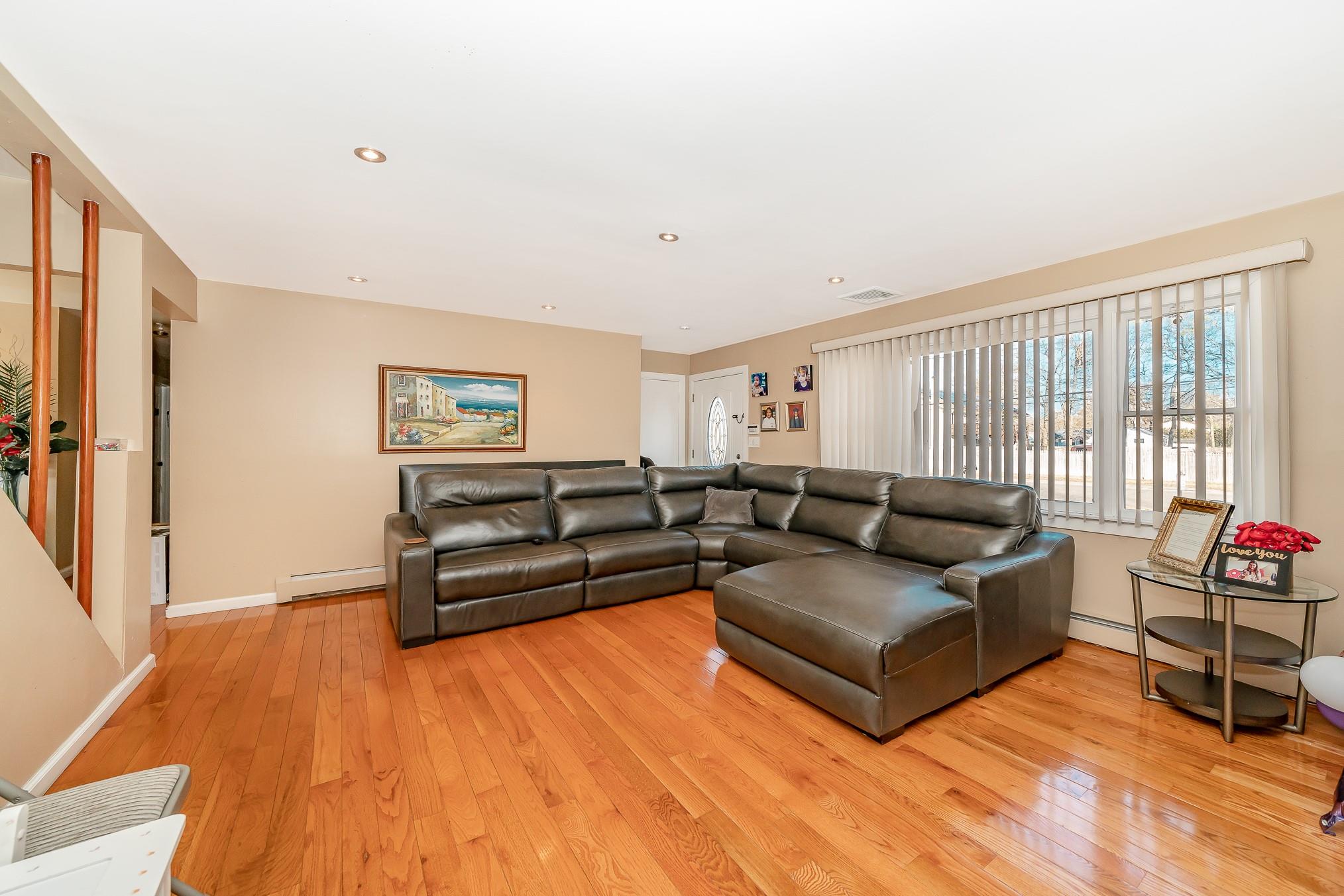 84 N 1st Street, Brentwood, New York image 11