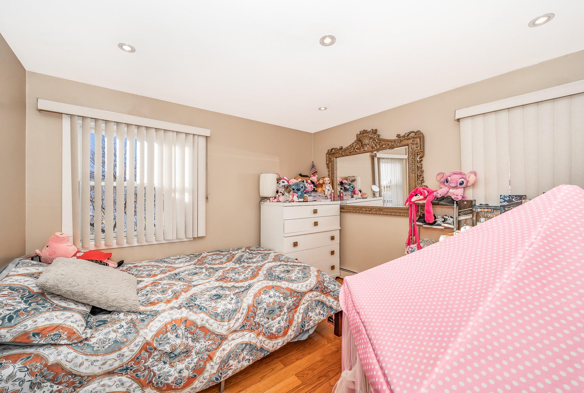 84 N 1st Street, Brentwood, New York image 15
