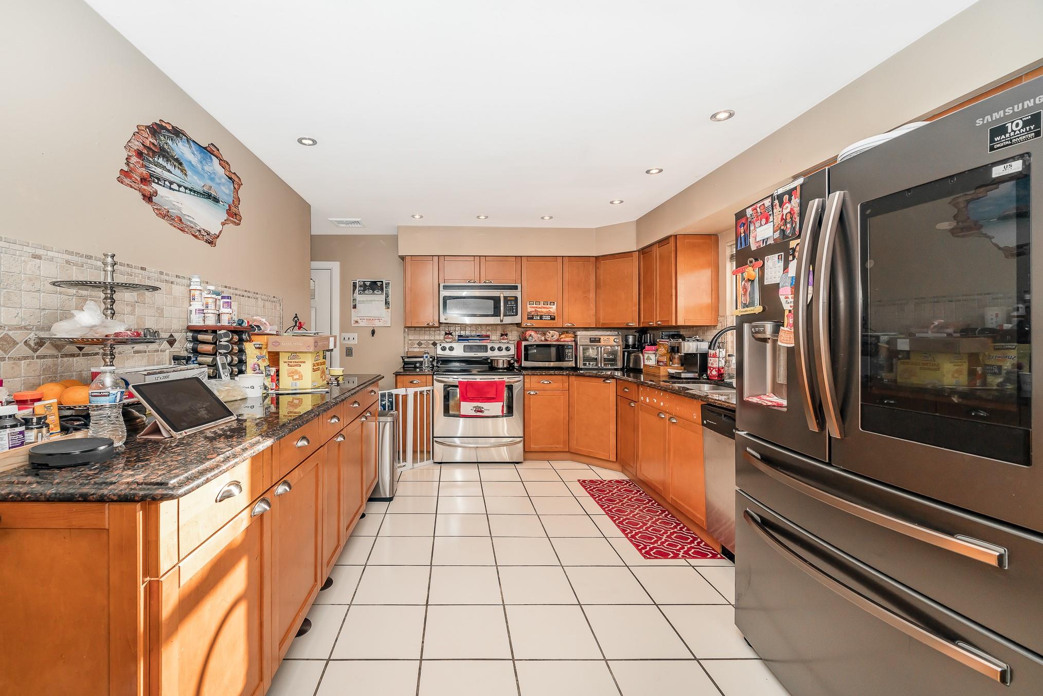 84 N 1st Street, Brentwood, New York image 8