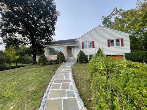 66 Laron Drive New Rochelle NY 10804