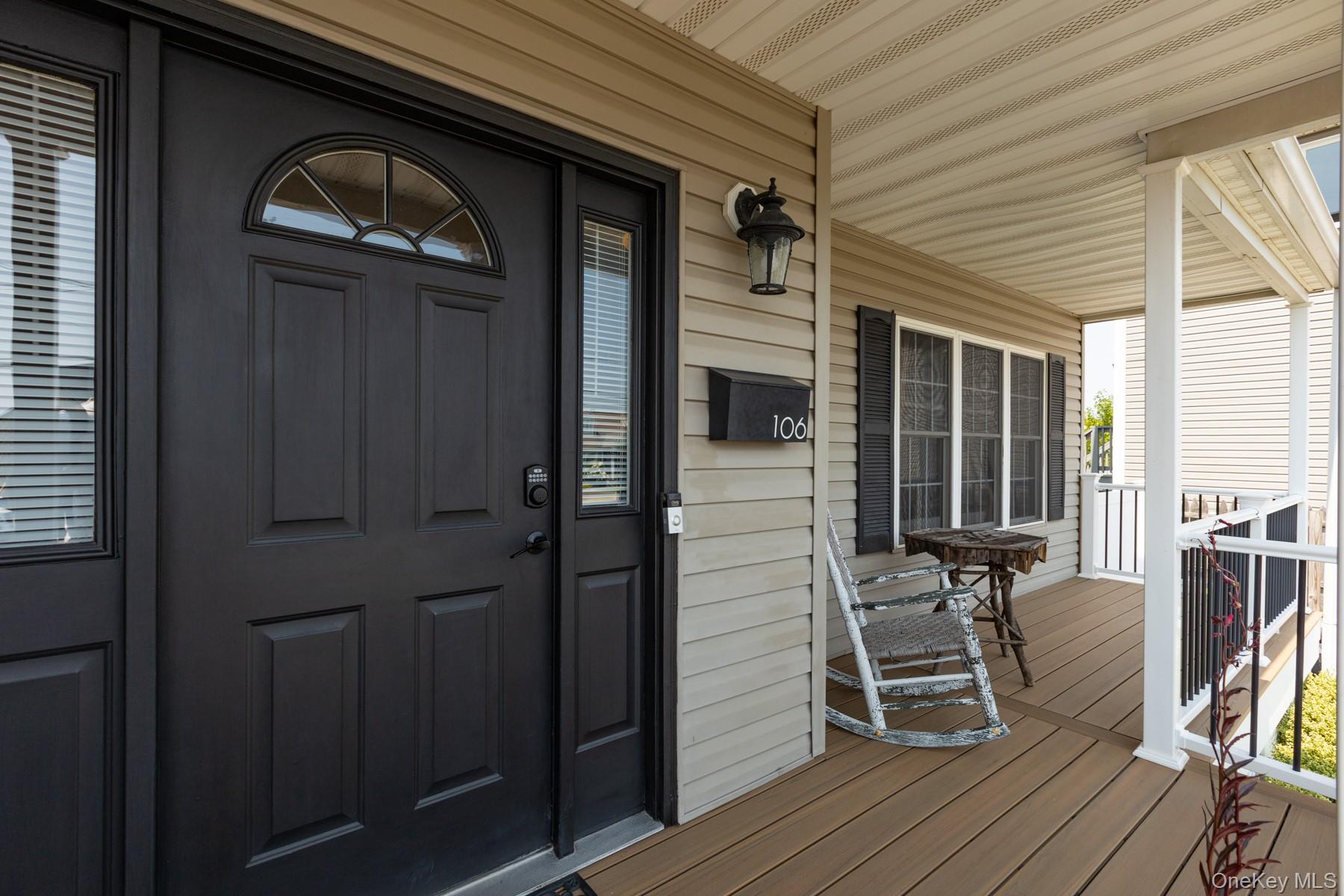 106 Surf Road