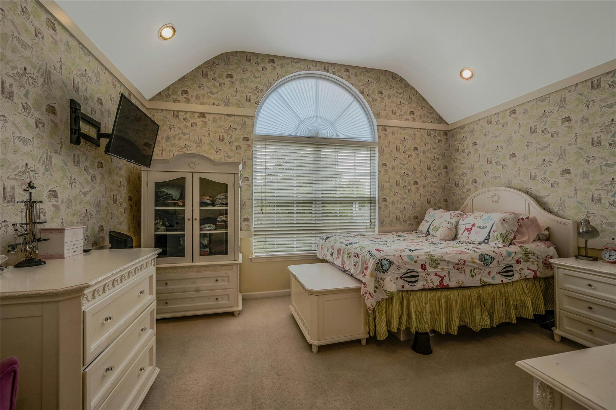 22 Monticello Drive, Shoreham, New York image 16