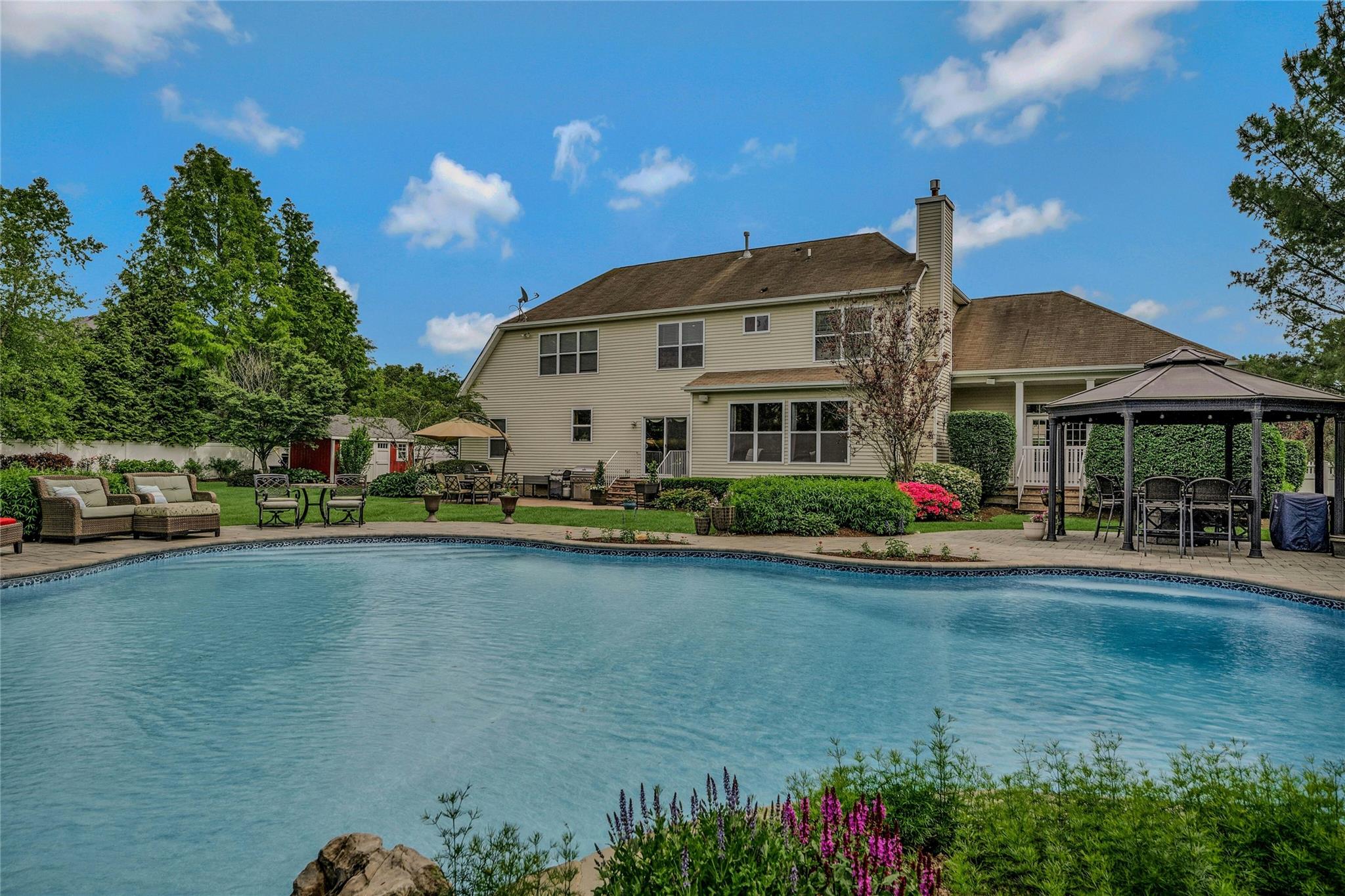 22 Monticello Drive, Shoreham, New York image 29