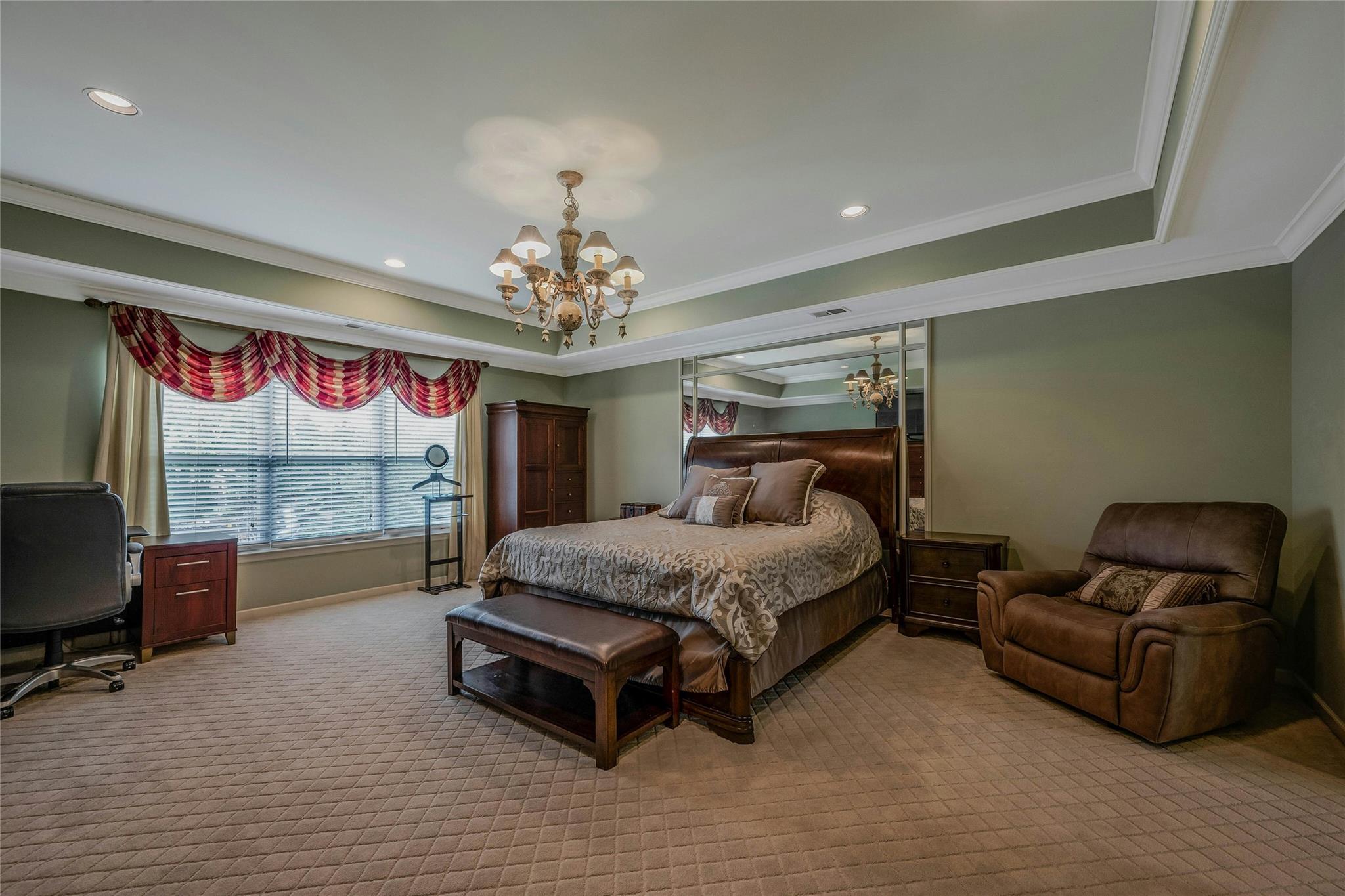 22 Monticello Drive, Shoreham, New York image 14