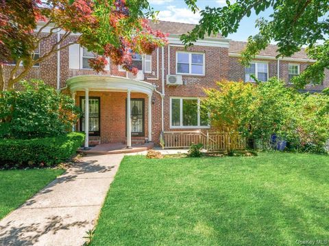 10018 67th Drive Forest Hills NY 11375