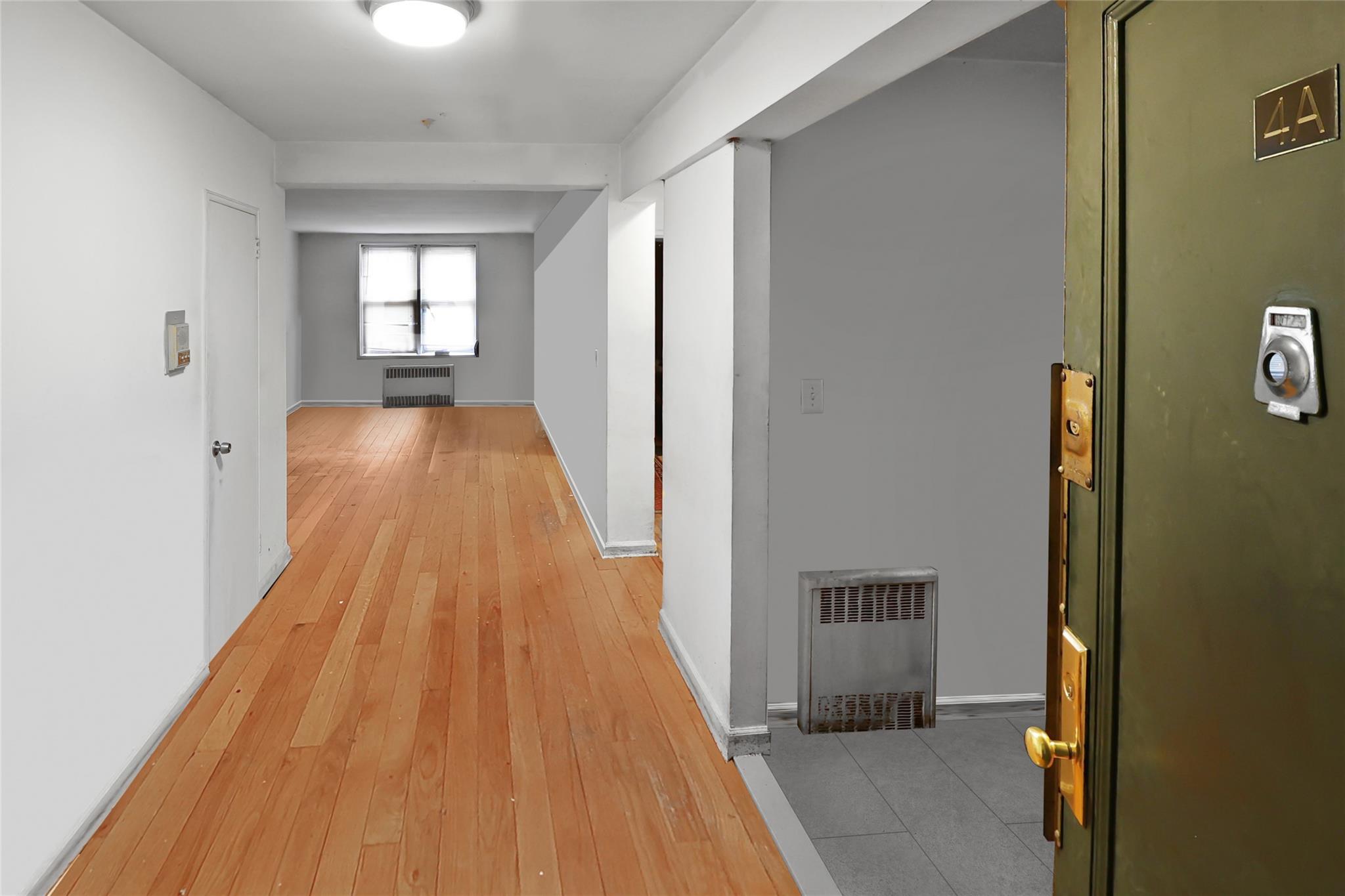 2105 Wallace Avenue 4A