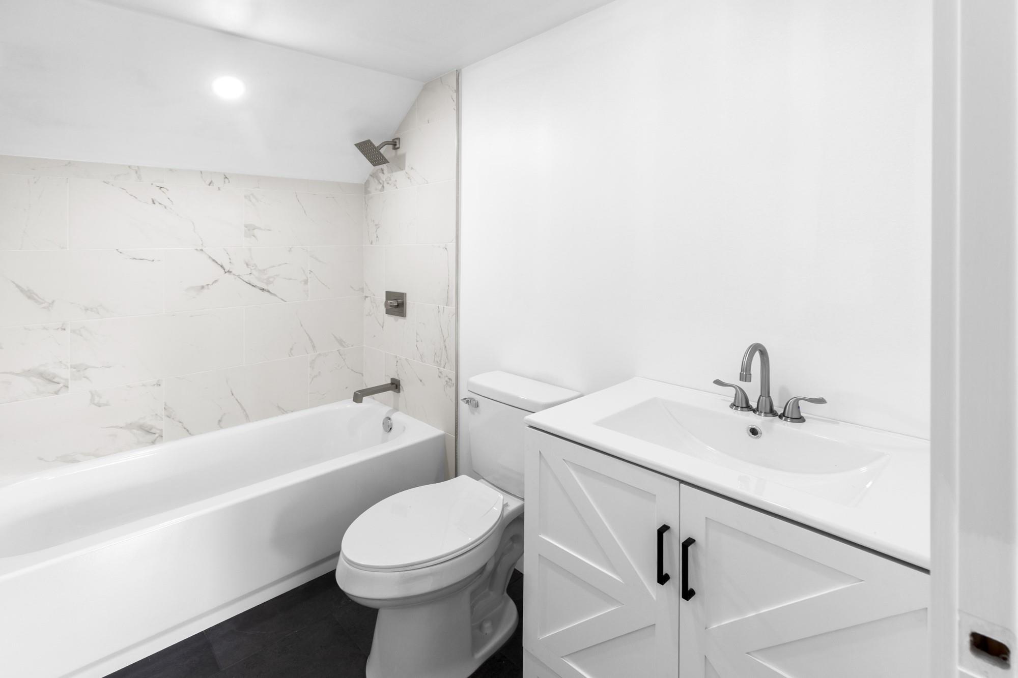 26 Dawson Avenue, Kings Park, New York image 19