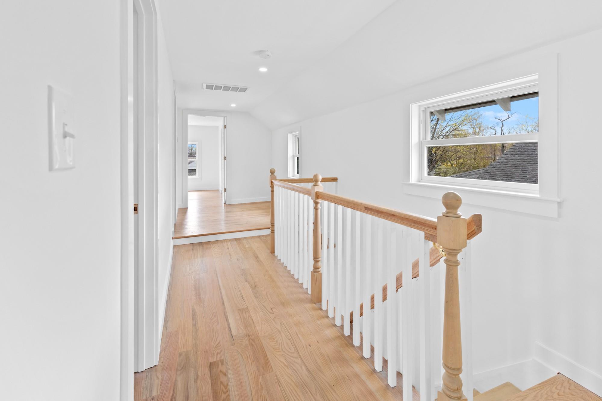 26 Dawson Avenue, Kings Park, New York image 15
