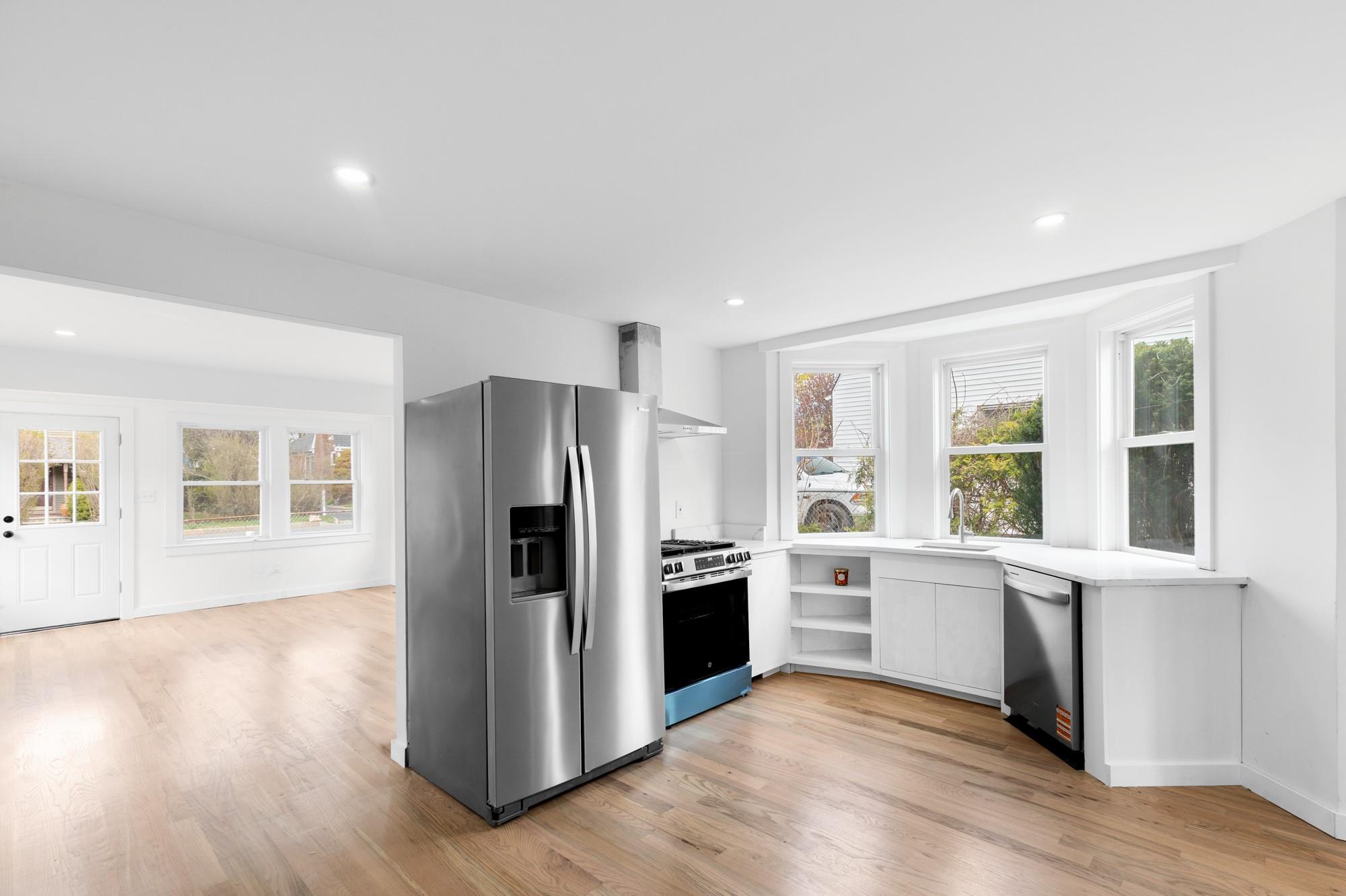 26 Dawson Avenue, Kings Park, New York image 8