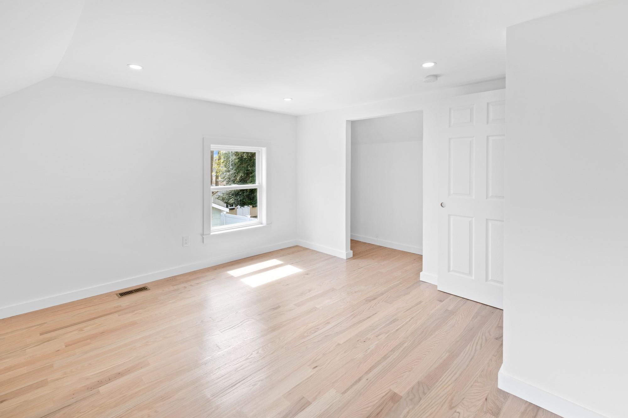 26 Dawson Avenue, Kings Park, New York image 24