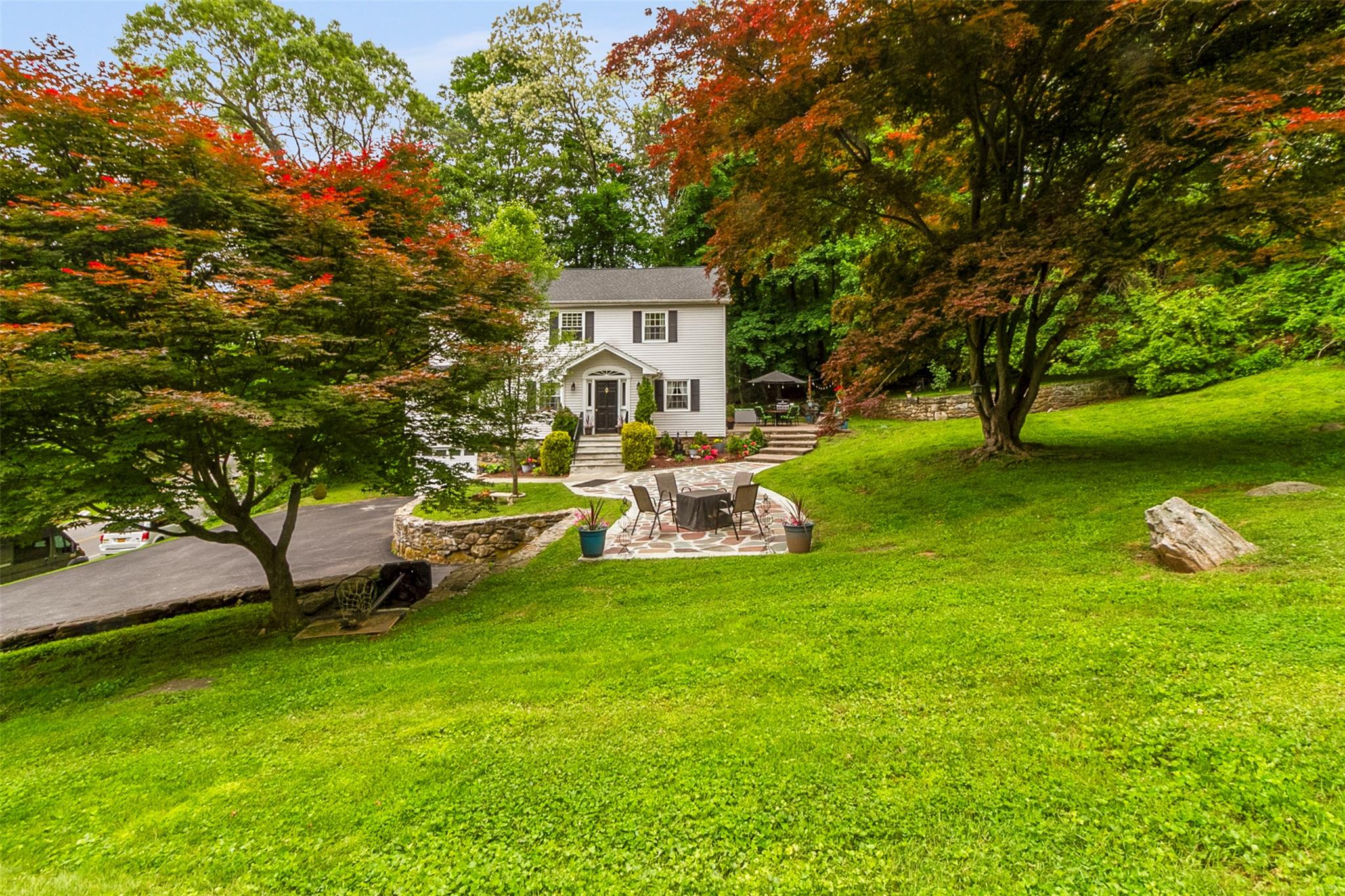 93 W Lake Boulevard, Mahopac, New York image 2