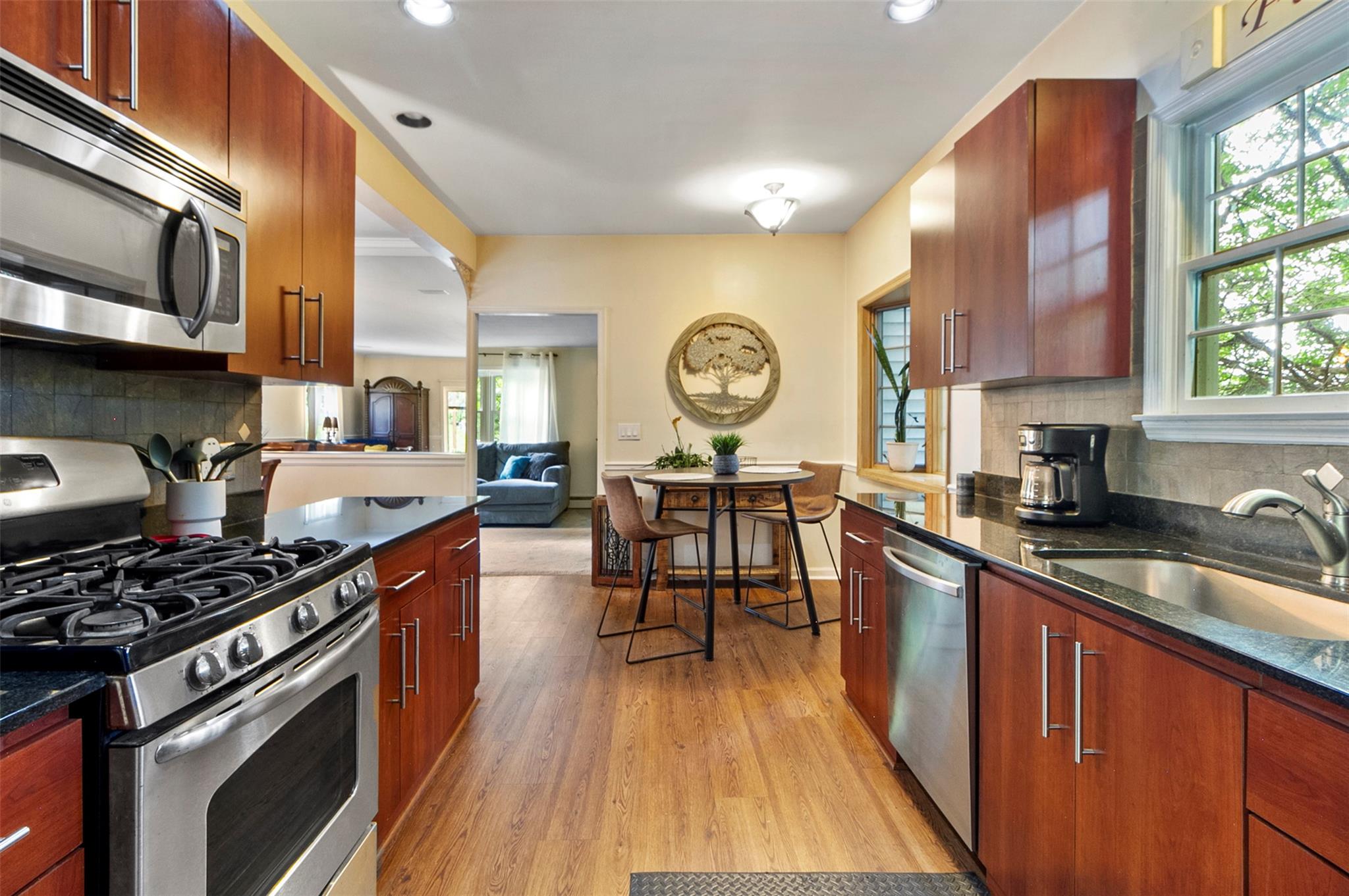 93 W Lake Boulevard, Mahopac, New York image 5