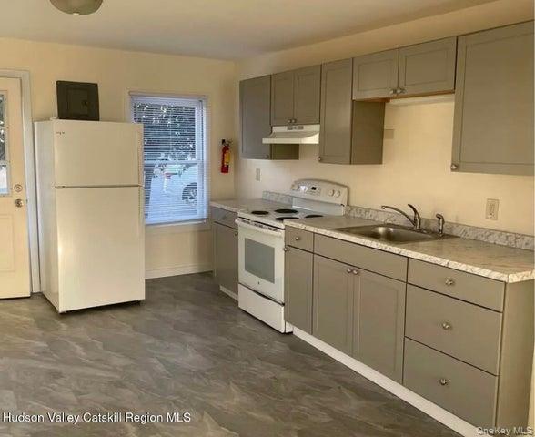 254 Partition Street 252