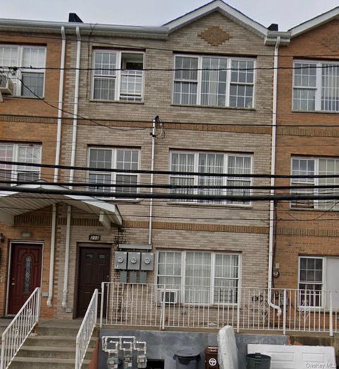 Multifamily For Sale - 205 Beach 28th Street<br/> Far Rockaway, NY 11691