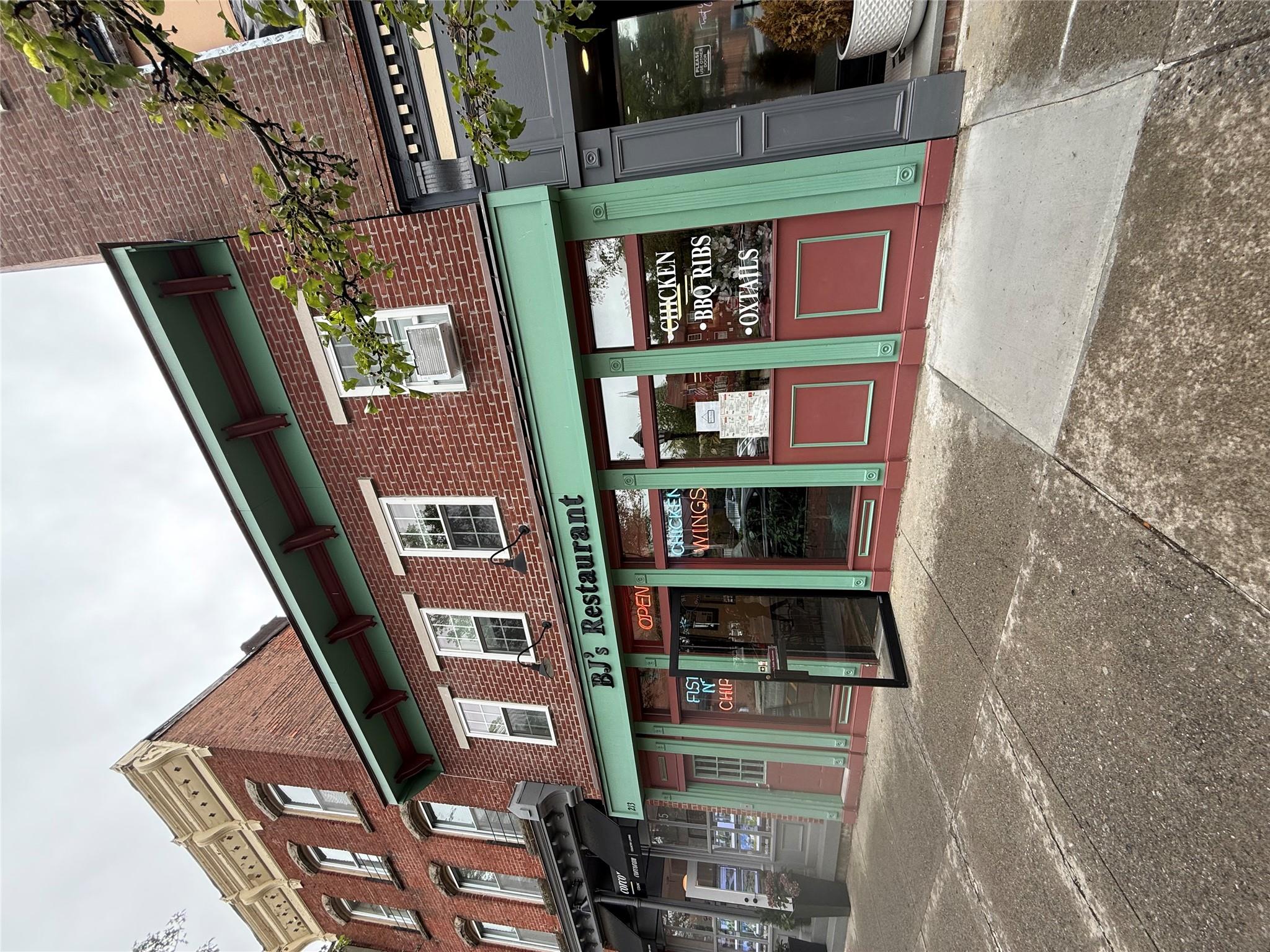 215 Main Street 213
