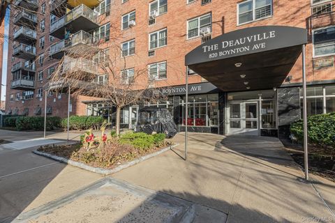 Condo For Sale - 820 Boynton Avenue #6K<br/> Bronx, NY 10473