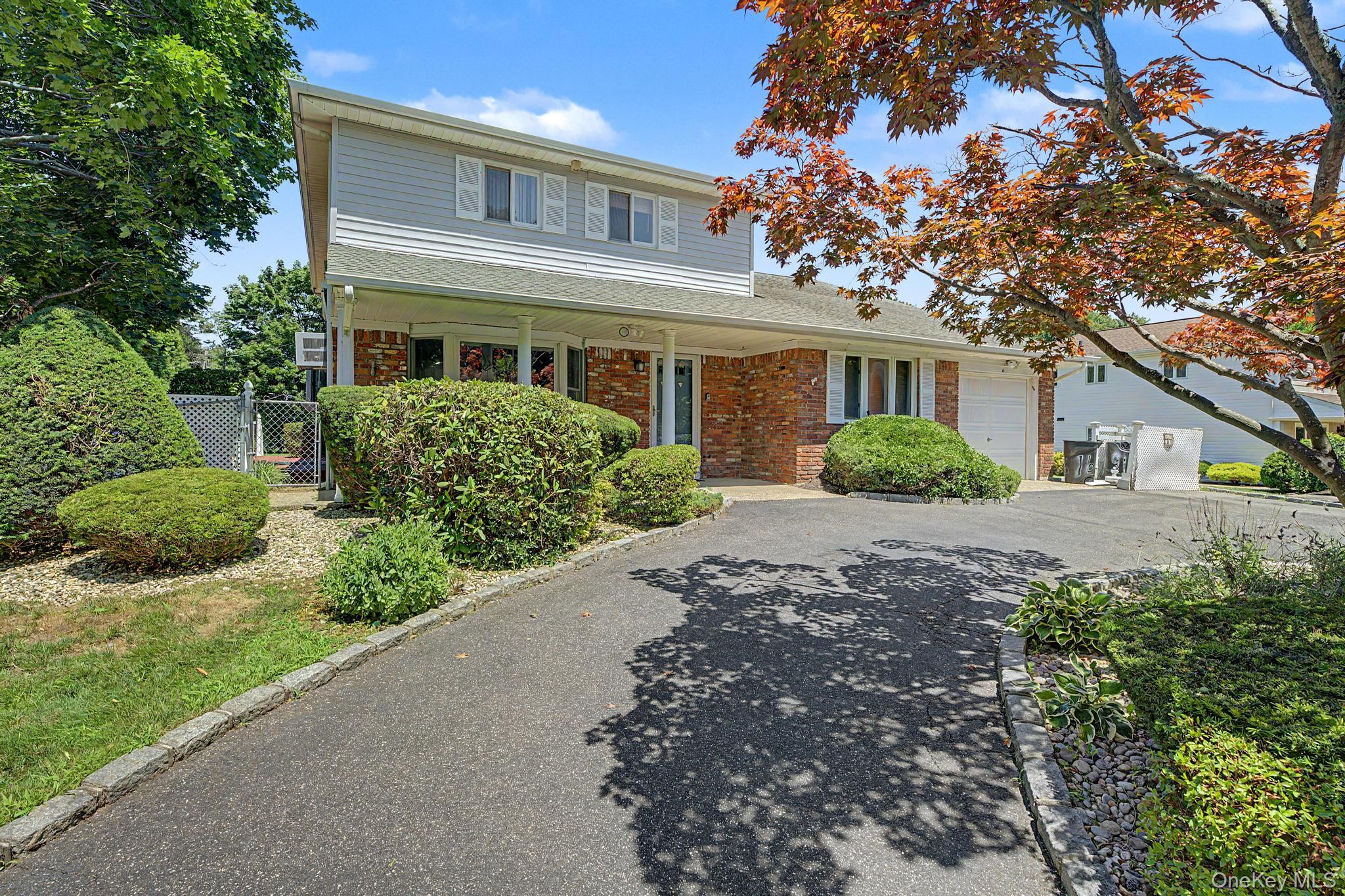 16 Cross Bow Lane