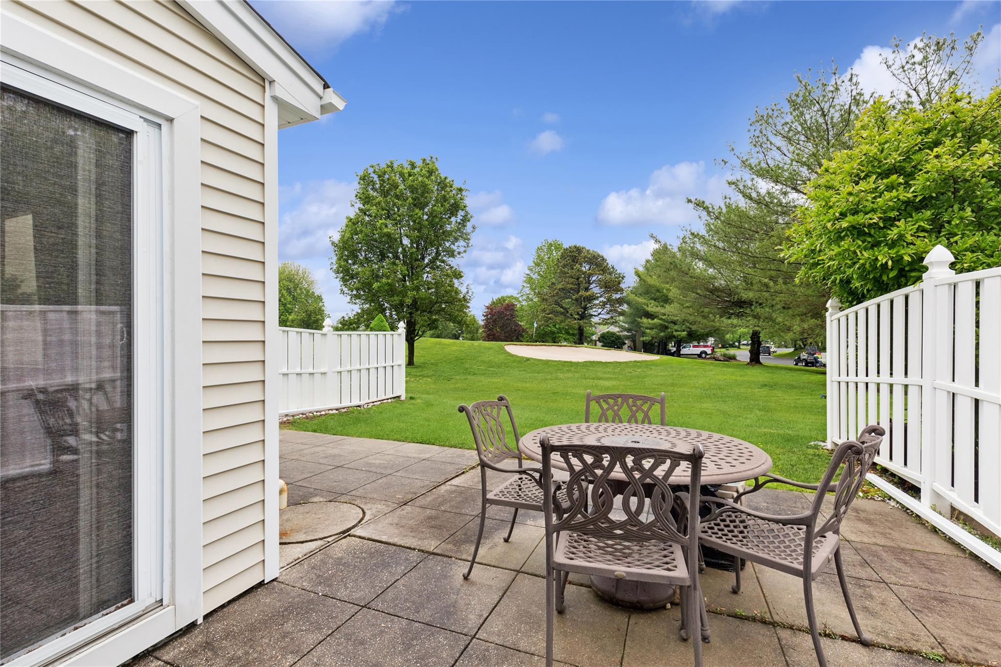 552 Birchwood Park Drive, Middle Island, New York image 23
