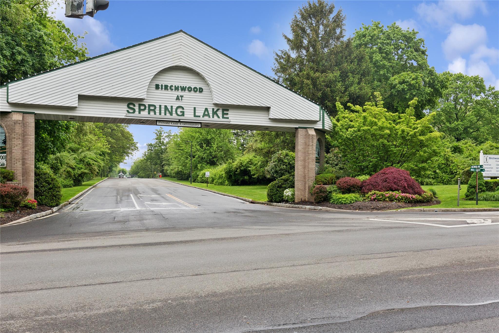 552 Birchwood Park Drive, Middle Island, New York image 33