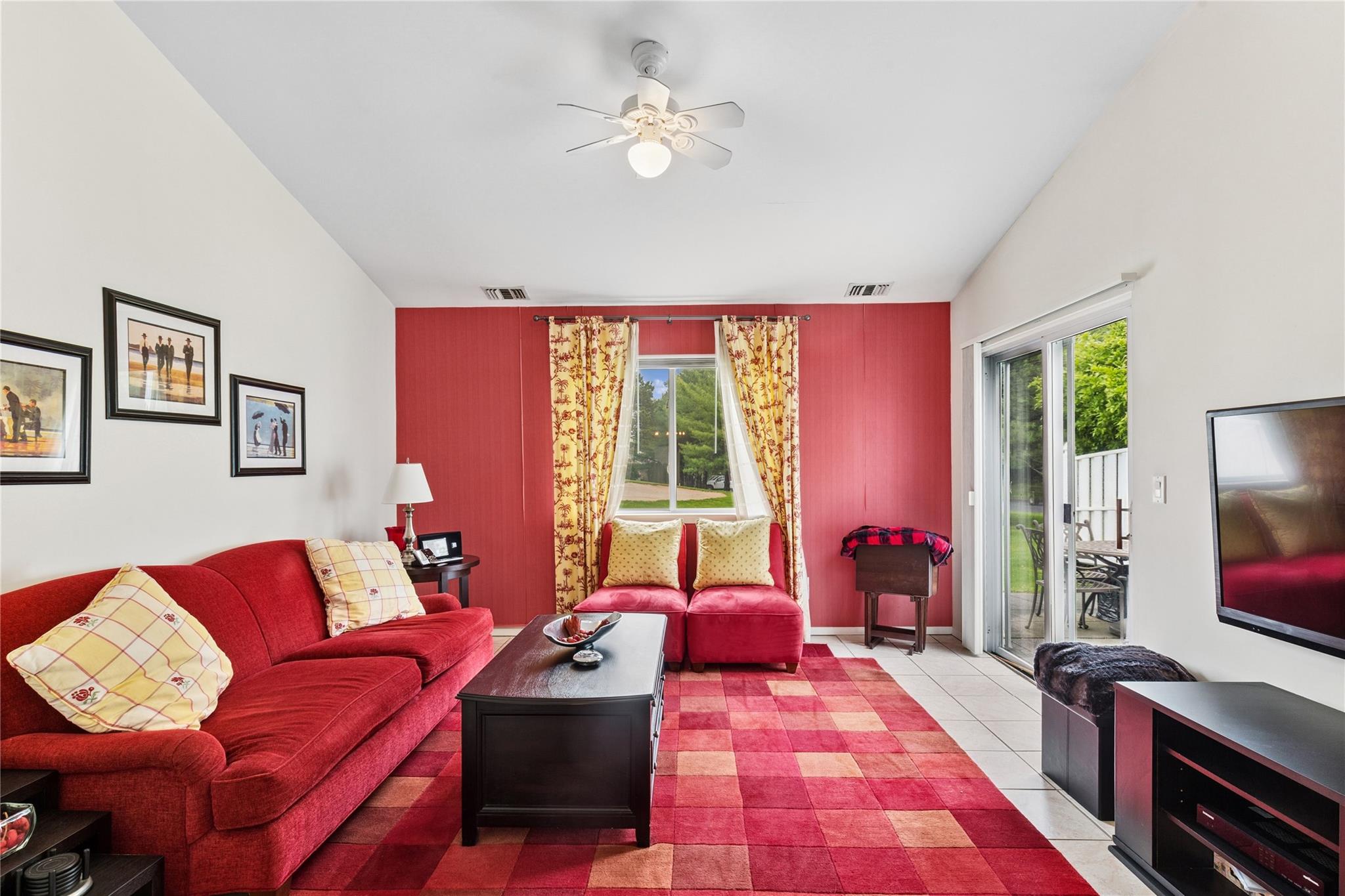 552 Birchwood Park Drive, Middle Island, New York image 5