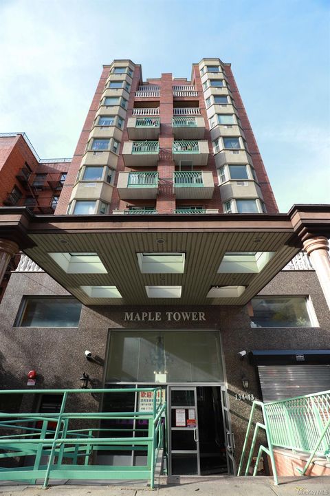 Photo of 134-43 Maple Avenue #5B, Flushing, NY 11355 (MLS # 933469)