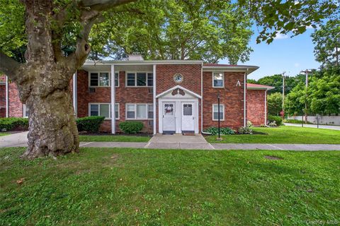 Condo For Sale - 2710 South Road #A4<br/> Poughkeepsie, NY 12601