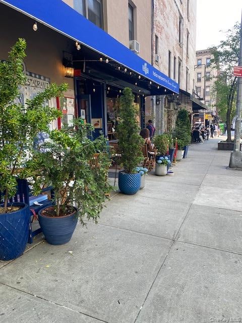 468 W 47th Street
