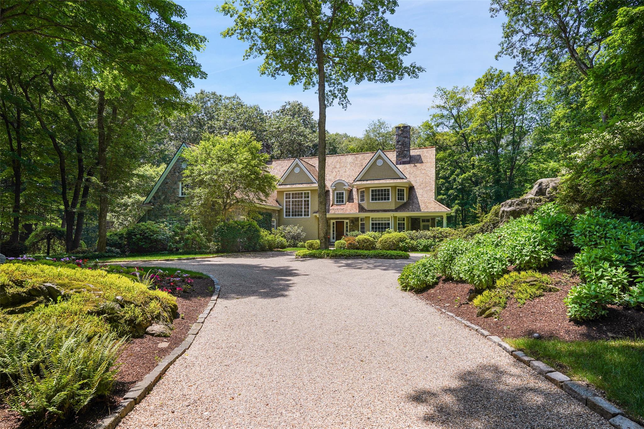 Property for Sale at Stone Paddock Place, Bedford, New York - Bedrooms: 5 
Bathrooms: 6 
Rooms: 14  - $3,150,000