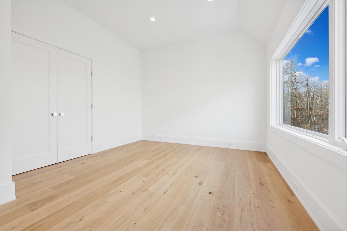 10 Broadwood Court, Wainscott, New York image 21