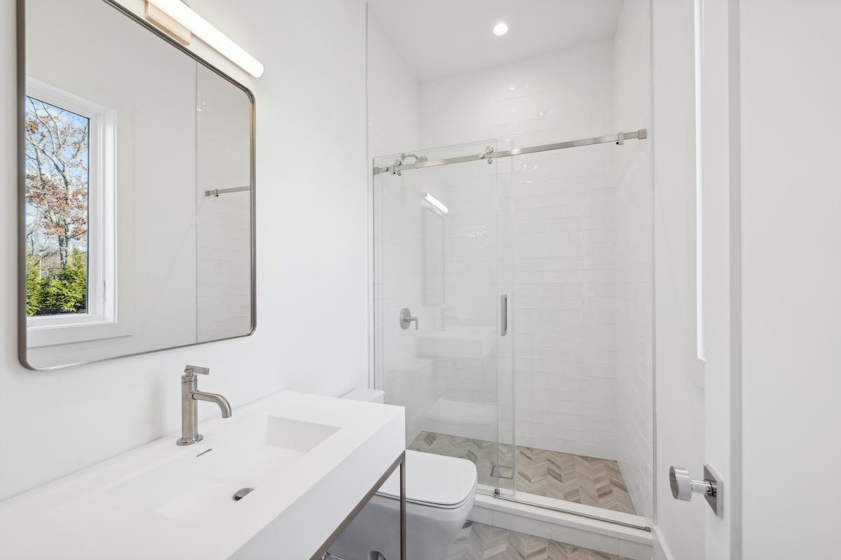 10 Broadwood Court, Wainscott, New York image 16